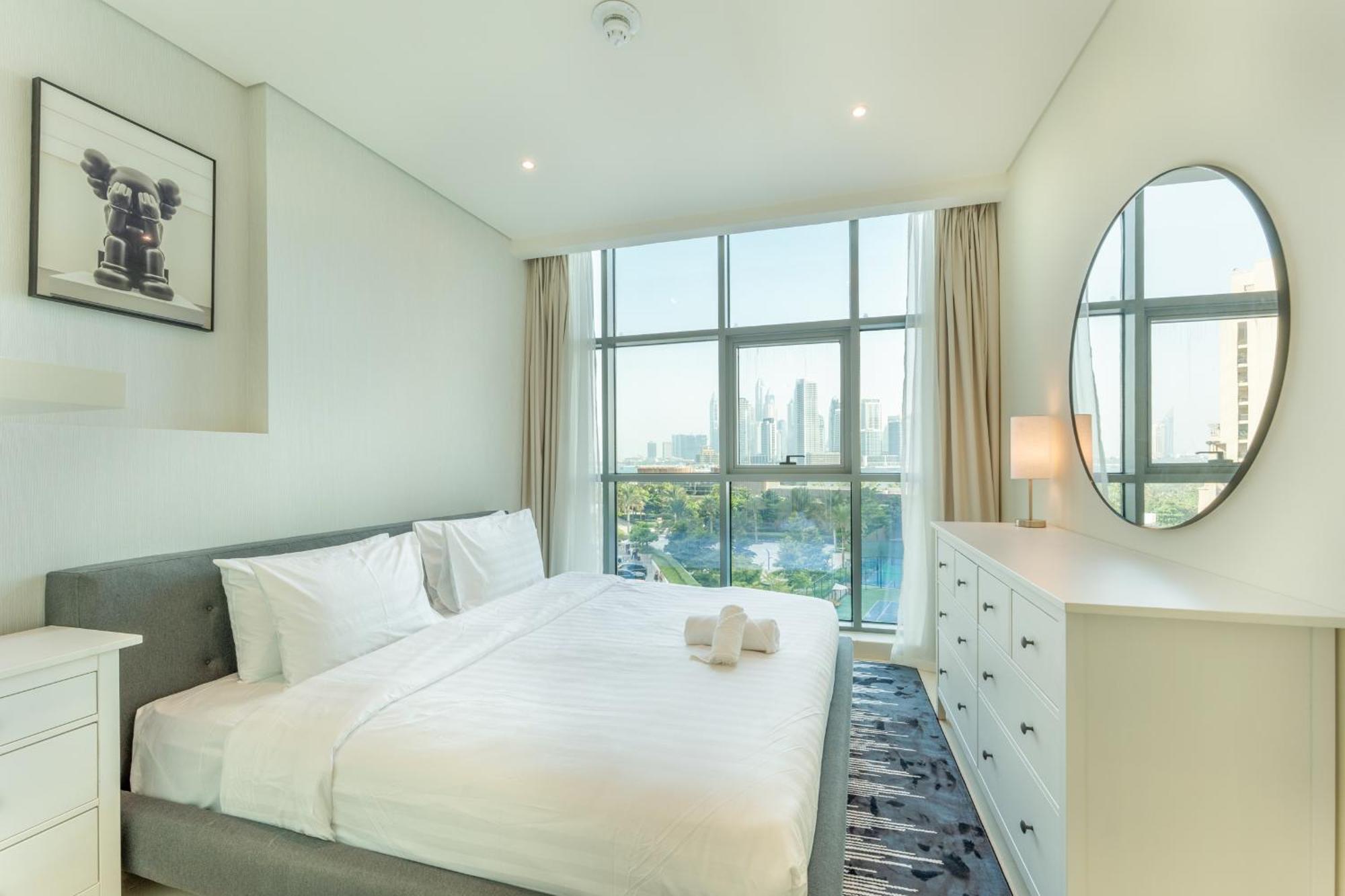 3 Bedroom Plus Study Room In Plam Seven By Pk Holidays Dubai Exteriör bild